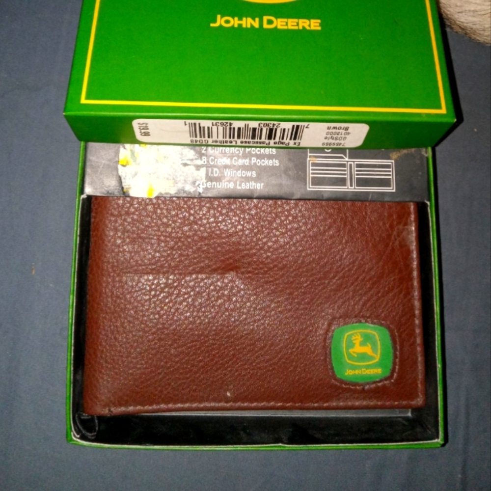 John deere mens brown leather bifold